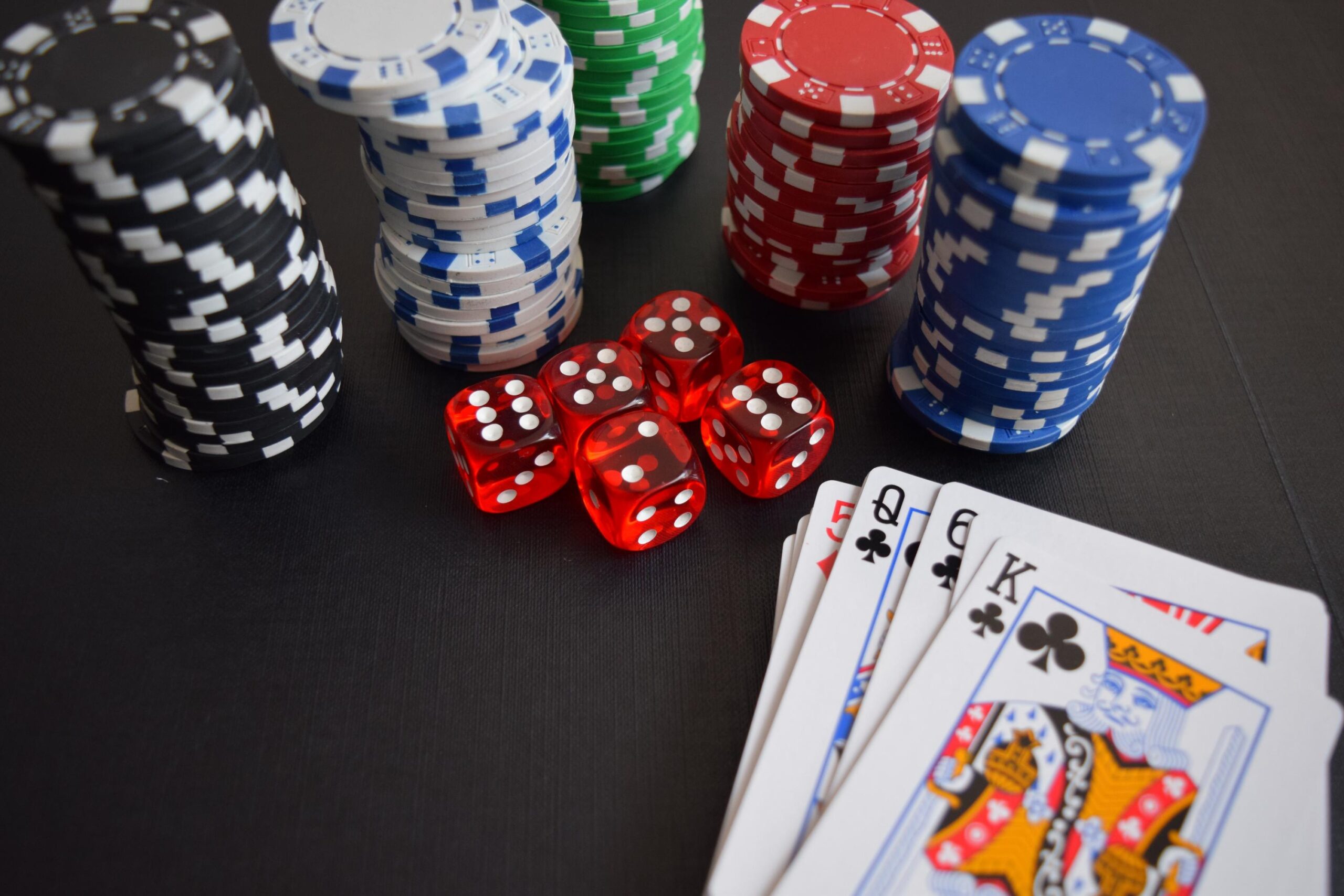How Gambling Addiction Affects People’s Lives